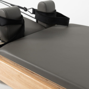 Foldable Pilates Reformer Viking - Image 2
