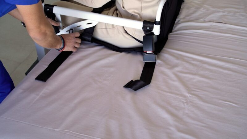 Καρέκλα Ανύψωσης Υδραυλική Τροχήλατη "ESTIA IV"